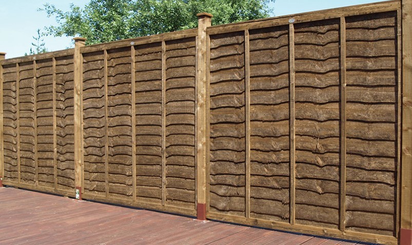 Tips on Maintaining Fence Panels